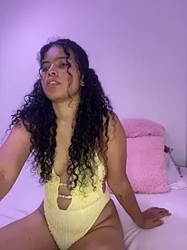 Snapshot of ms_ivanna chatting on 06-18-26, 09:52 ms ivanna online show from 06-18-26, 09:52