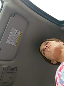 sarahkat86 online show from 02-12-26, 02:12