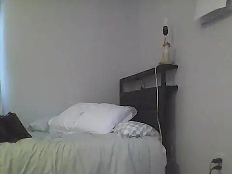 sarahkat86 online show from 04-01-26, 09:56