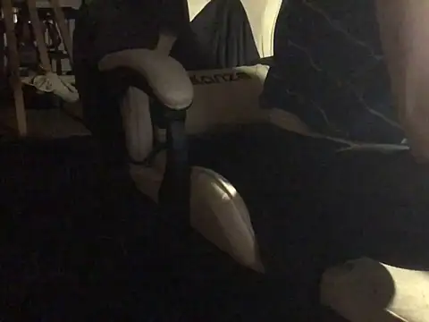 Salon1986 online show from 04-15-26, 07:43