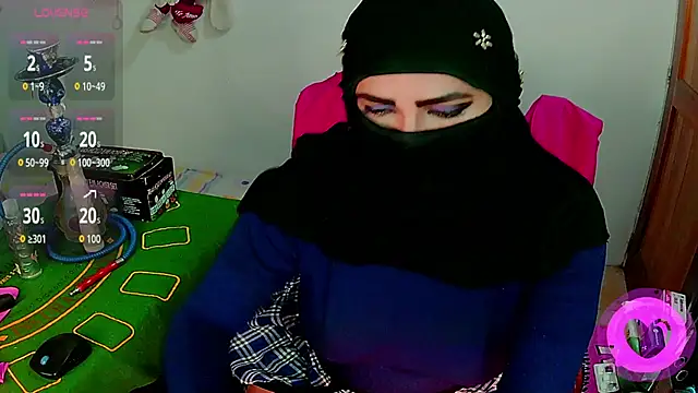 Snapshot of SultanaLayla chatting on 04-24-26, 08:11 SultanaLayla online show from 04-24-26, 08:11