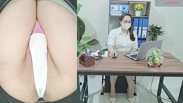 Snapshot of Spa-LinhLinh chatting on 07-08-26, 01:59 Spa-LinhLinh online show from 07-08-26, 01:59