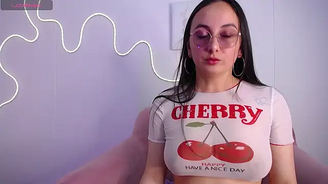 Snapshot of selene_swee chatting on 07-09-26, 06:56 selene swee online show from 07-09-26, 06:56
