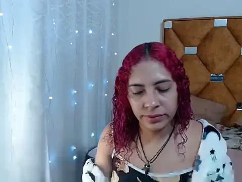 CATTALINAHOT online show from 04-17-26, 02:58