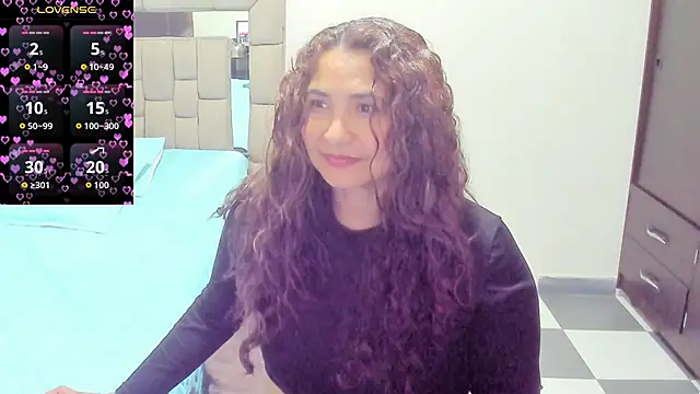 gabrielaponce11 online show from 05-02-26, 03:11