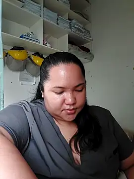 LianaCruzado online show from 05-02-26, 05:45
