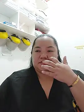 LianaCruzado online show from 06-13-26, 02:04