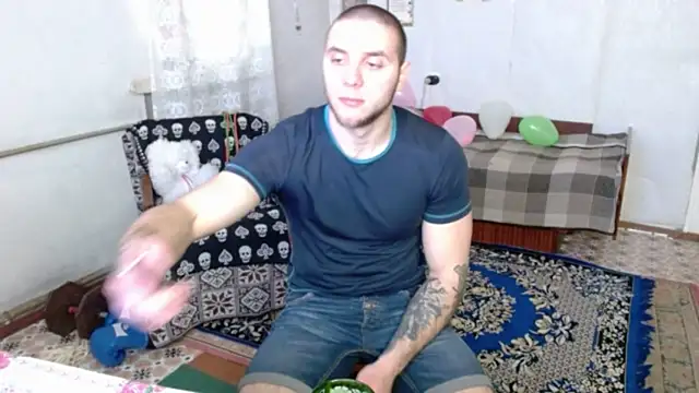 Jordan1Dior online show from 03-12-26, 08:42