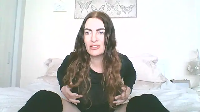 EllaKent online show from 05-11-26, 04:04