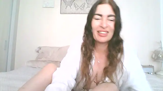 EllaKent online show from 05-23-26, 09:13