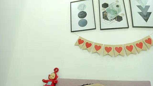 Sabrina Andrew online show from 03-27-26, 08:48