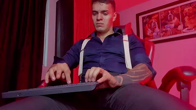 ALPHA DOMINUS  online show from 03-10-26, 04:06