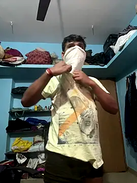 Snapshot of omkarcoll chatting on 09-09-25, 10:59 omkarcoll online show from 09-09-25, 10:59