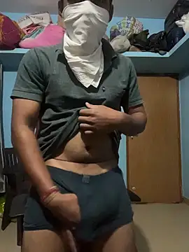 Snapshot of omkarcoll chatting on 11-21-25, 05:50 omkarcoll online show from 11-21-25, 05:50