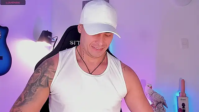 Snapshot of connorsmiith chatting on 06-09-26, 01:56 connorsmiith online show from 06-09-26, 01:56