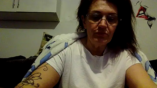 Snapshot of RubyyRosee chatting on 03-15-26, 06:19 RubyyRosee online show from 03-15-26, 06:19