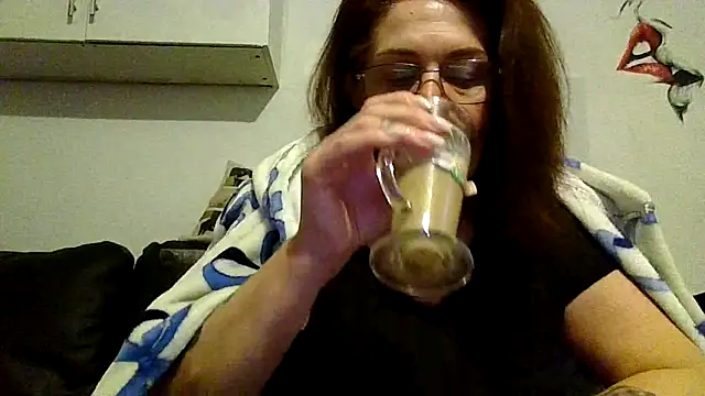 Snapshot of RubyyRosee chatting on 03-23-26, 06:28 RubyyRosee online show from 03-23-26, 06:28