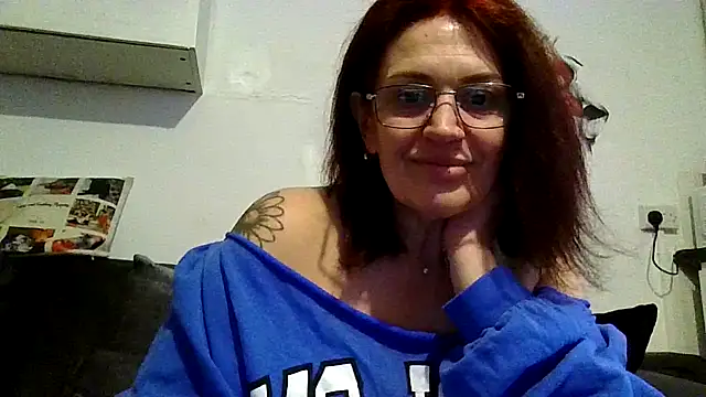 Snapshot of RubyyRosee chatting on 03-27-26, 02:06 RubyyRosee online show from 03-27-26, 02:06