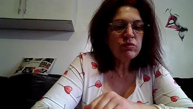 Snapshot of RubyyRosee chatting on 04-05-26, 07:38 RubyyRosee online show from 04-05-26, 07:38