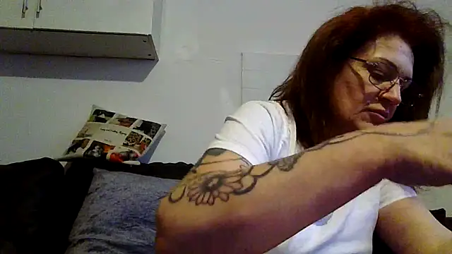 Snapshot of RubyyRosee chatting on 04-18-26, 05:55 RubyyRosee online show from 04-18-26, 05:55