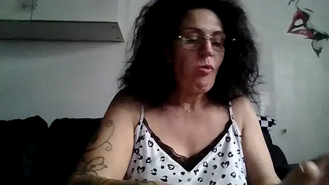 Snapshot of RubyyRosee chatting on 06-28-26, 05:46 RubyyRosee online show from 06-28-26, 05:46