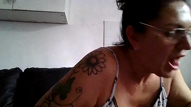 Snapshot of RubyyRosee chatting on 06-29-26, 08:53 RubyyRosee online show from 06-29-26, 08:53