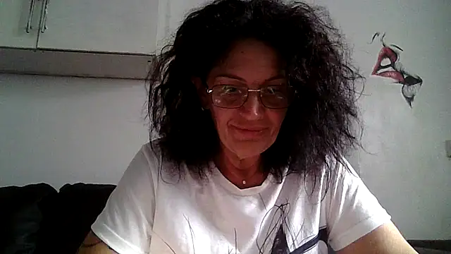 Snapshot of RubyyRosee chatting on 07-04-26, 06:19 RubyyRosee online show from 07-04-26, 06:19