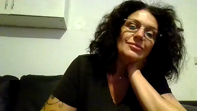 Snapshot of RubyyRosee chatting on 07-13-26, 05:43 RubyyRosee online show from 07-13-26, 05:43