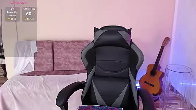 Susanahendrix online show from 03-24-26, 06:24