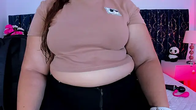 Snapshot of katte_landerr chatting on 07-10-26, 12:08 katte landerr online show from 07-10-26, 12:08