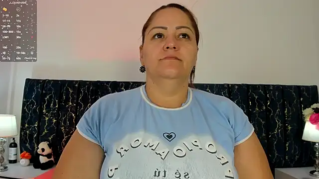 Snapshot of katte_landerr chatting on 07-17-26, 12:34 katte landerr online show from 07-17-26, 12:34
