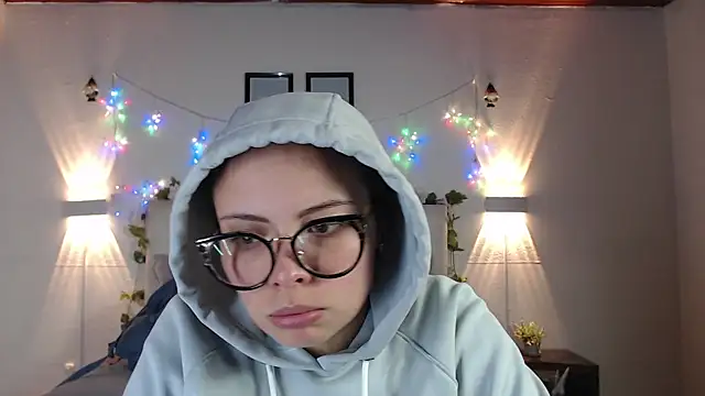 Megan 05  online show from 05-02-26, 06:57