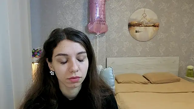 KellyShines online show from 06-27-26, 01:06