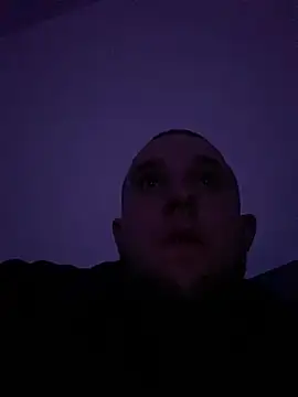 Snapshot of MikeFake chatting on 01-10-26, 03:30 MikeFake online show from 01-10-26, 03:30