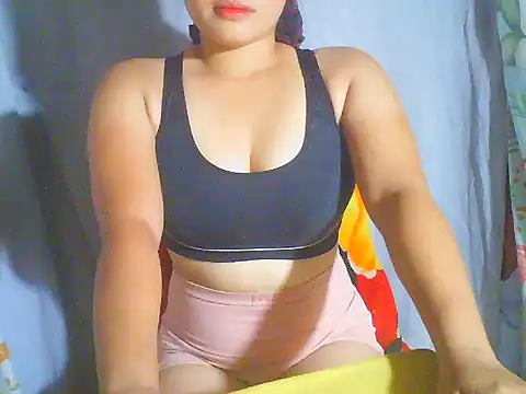 Katie Winslet online show from 03-19-26, 12:47