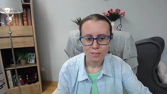 Snapshot of sweetxLizzy chatting on 06-11-26, 04:43 sweetxLizzy online show from 06-11-26, 04:43