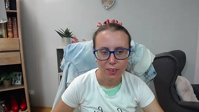 Snapshot of sweetxLizzy chatting on 06-30-26, 04:35 sweetxLizzy online show from 06-30-26, 04:35