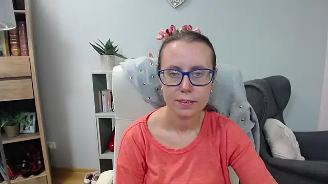 Snapshot of sweetxLizzy chatting on 07-08-26, 04:28 sweetxLizzy online show from 07-08-26, 04:28