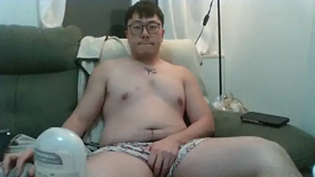 KaylanBMB online show from 05-08-26, 05:40