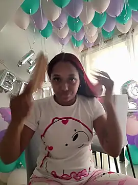  Zahara  online show from 03-18-26, 10:35