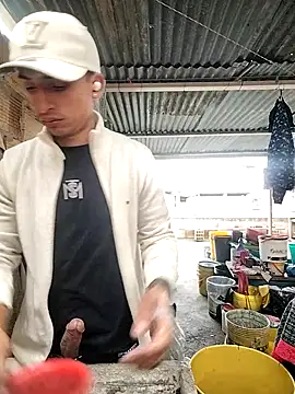 Dani22cmhot online show from 01-10-26, 06:42