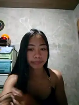 SweetMissPinay18 online show from 05-20-26, 07:20