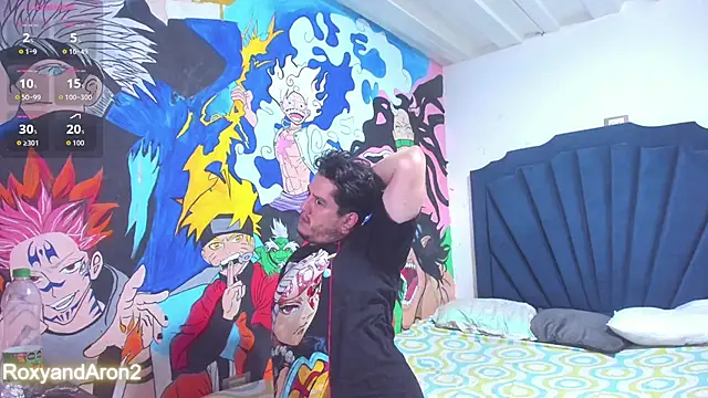 Snapshot of RoxyandAron2 chatting on 02-08-26, 01:58 RoxyandAron2 online show from 02-08-26, 01:58