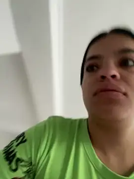 JuanitaMore01 online show from 12-19-25, 12:45