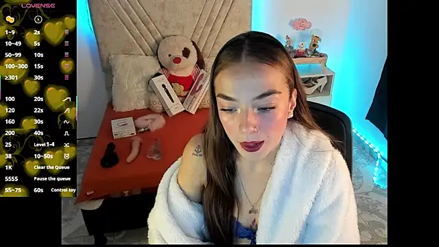 Mia Victoria22 online show from 07-23-26, 02:20