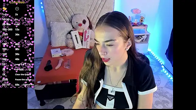 Mia Victoria22 online show from 07-30-26, 02:32