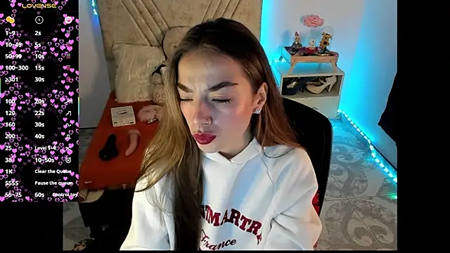 Mia Victoria22 online show from 07-31-26, 02:22