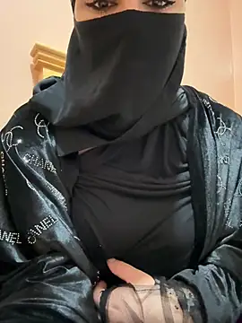  Laiali  online show from 02-28-26, 10:33