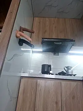 istthalexa online show from 11-20-25, 01:11