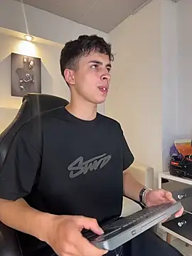 AdrianRinaldi online show from 03-24-26, 08:03